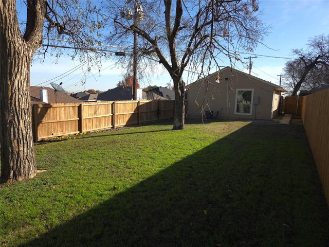 Building Photo - 1135 Holly Glen Cir