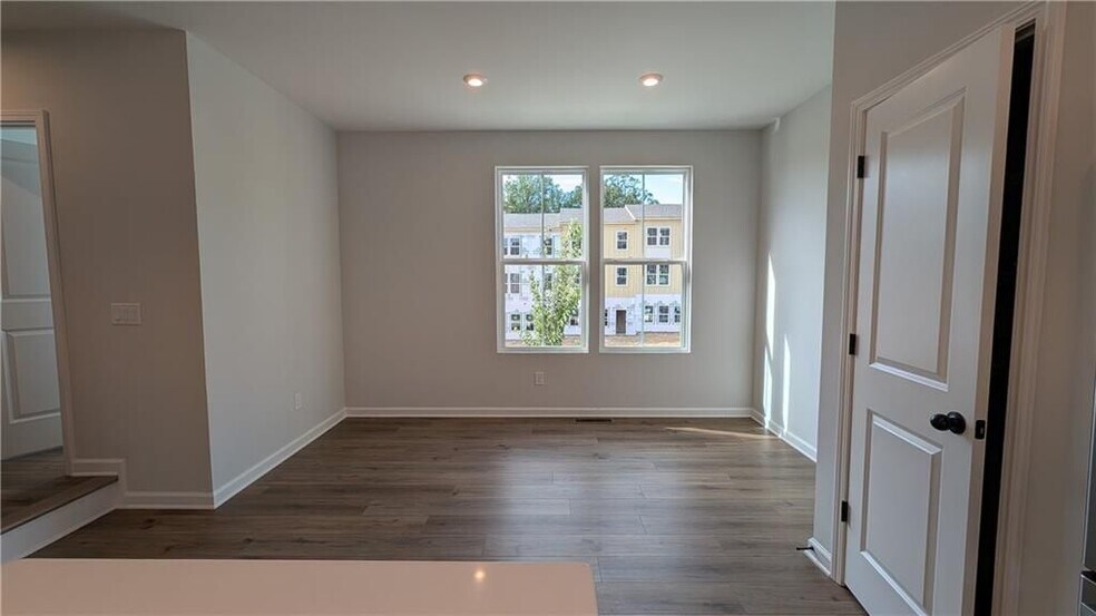 Building Photo - 3053 Beacon Bend Xing