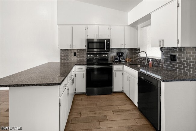 Building Photo - 17370 W Carnegie Cir