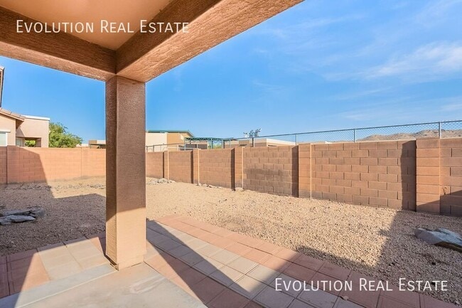 Building Photo - 3851 E. Pollack-