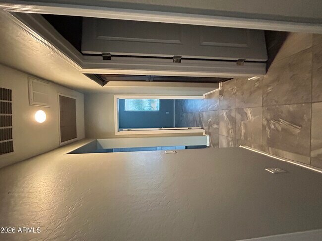 Building Photo - 11741 W Chase Ln