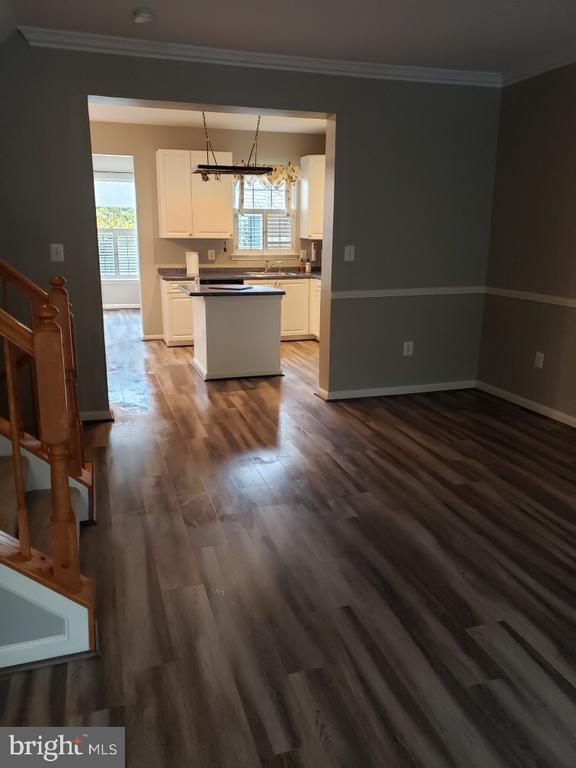 Building Photo - 4662 Deerwatch Dr