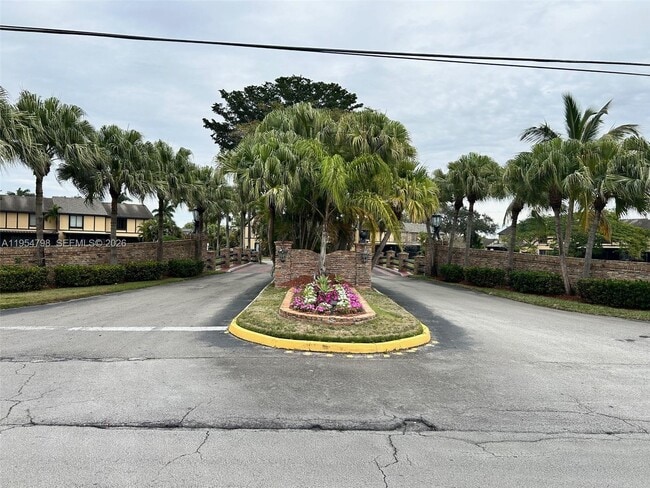 Building Photo - 9225 NW 49th Pl