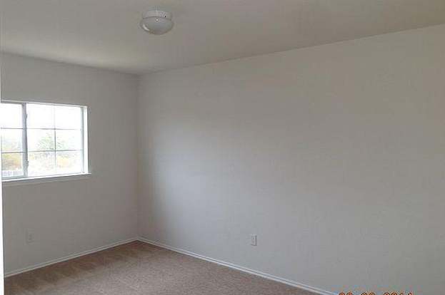 Building Photo - 5926 Ironmill Creek