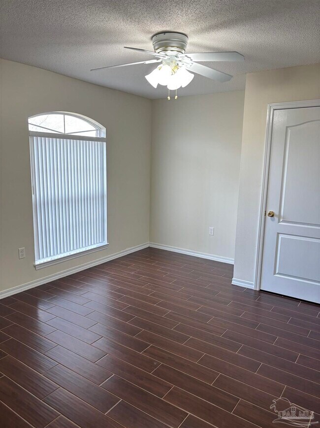 Building Photo - 5687 Sweet Birch Ln