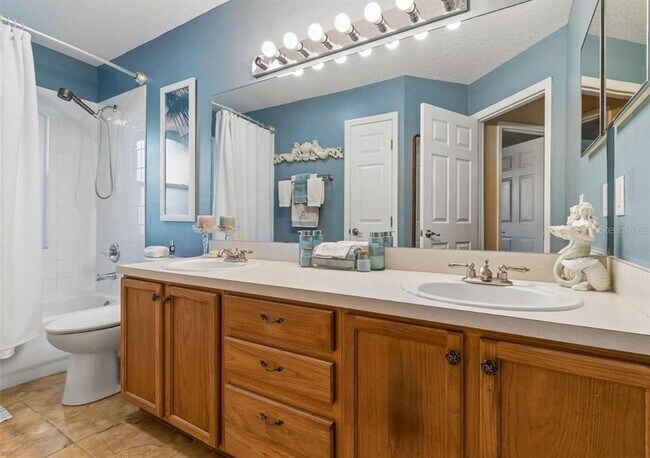 Building Photo - 9407 Chart House Ct