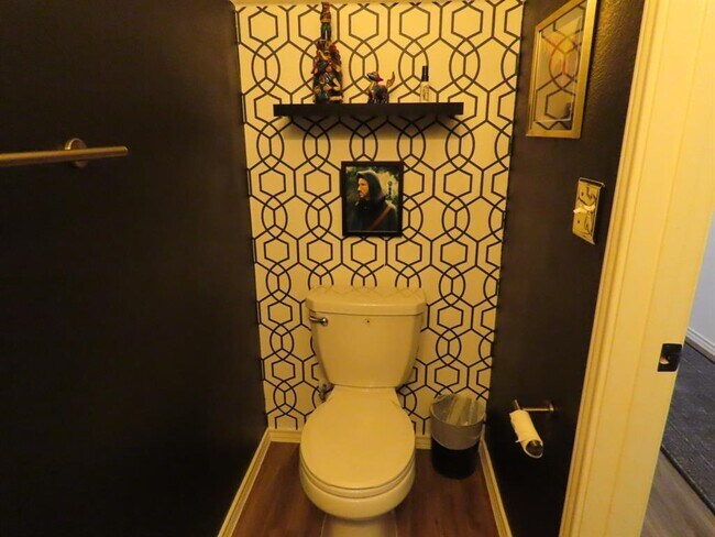 Building Photo - 10629 Sunday Dr