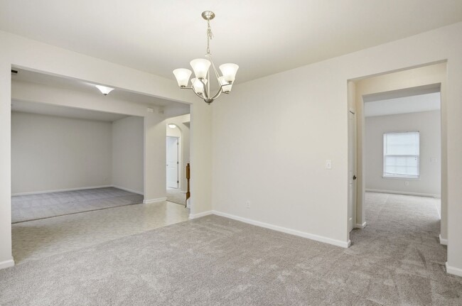 Building Photo - Move-In Ready Gem Near UNCC with Fresh Updates