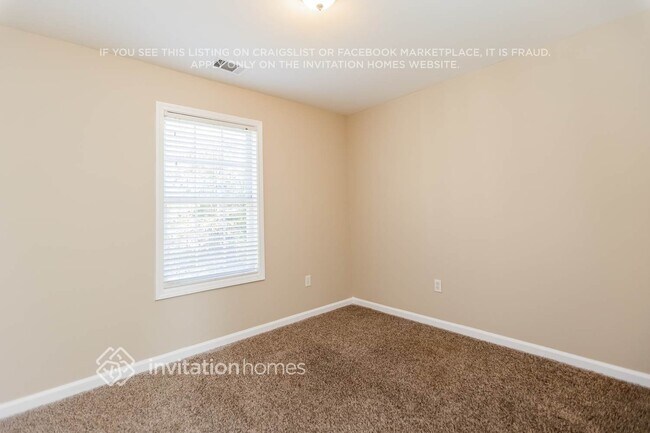 Building Photo - 143 Stonehenge Dr