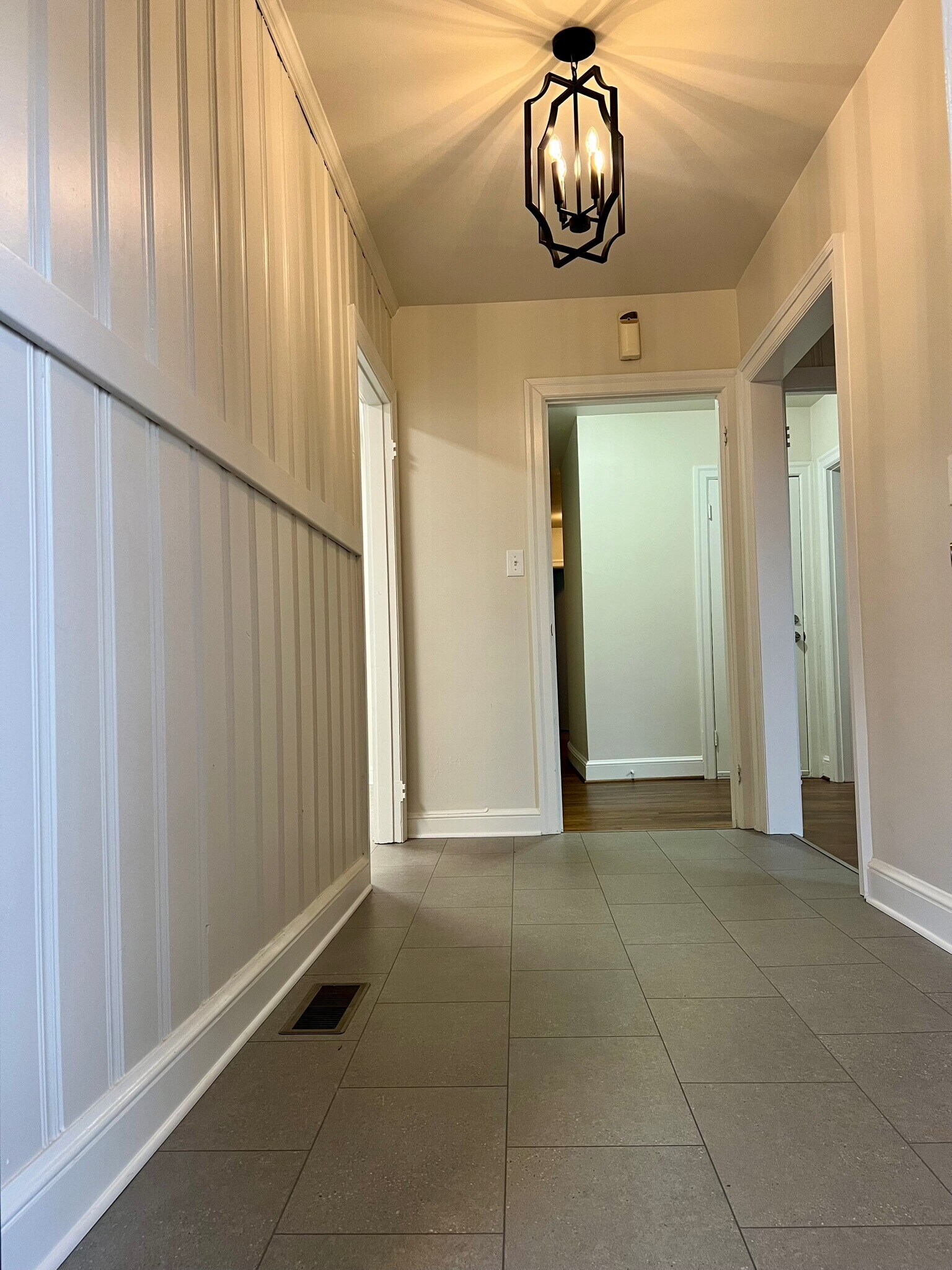 Building Photo - 3880 Peakland Pl