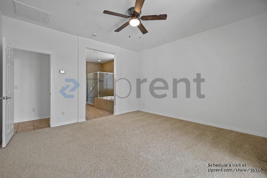 Building Photo - 8779 N 89th Dr