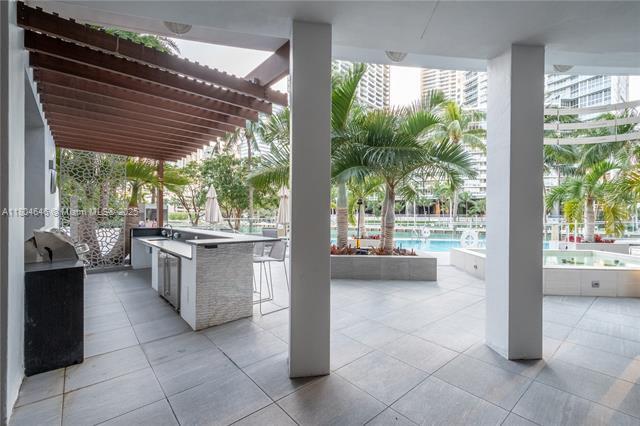 Building Photo - 901 Brickell Key Blvd