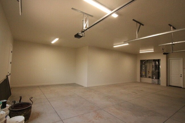 Building Photo - Move in Ready - Sand Hollow and Dunes Retreat