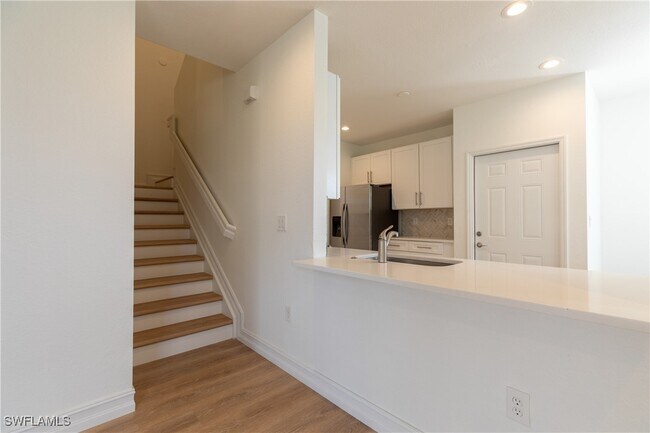 Building Photo - 15618 Summit Pl Cir