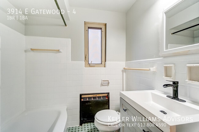 Building Photo - 3914 E Gatewood-4