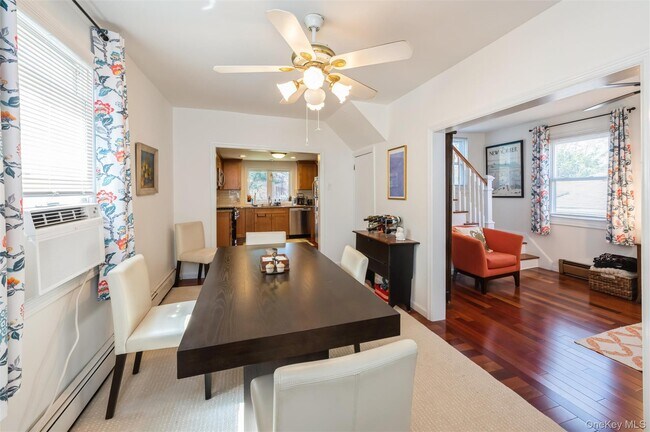 Building Photo - 18 S Washington Ave