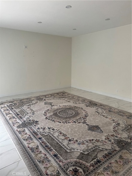 Building Photo - 7127 White Oak Ave