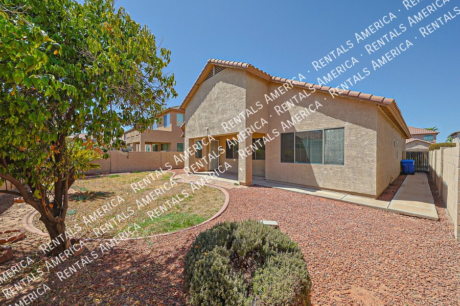Building Photo - 7005 S 57th Ave