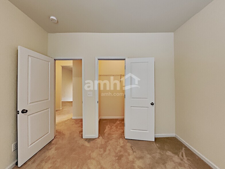 Building Photo - 93 Victoria Heights Ln