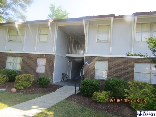 Primary Photo - 1100-11C3 S Mayfair Terrace
