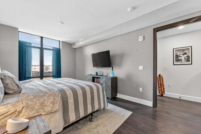 Building Photo - 8701 Churchill Rd