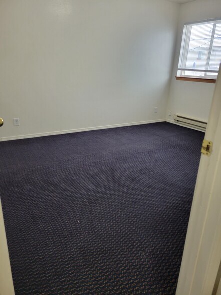 Building Photo - 2120 Stace St