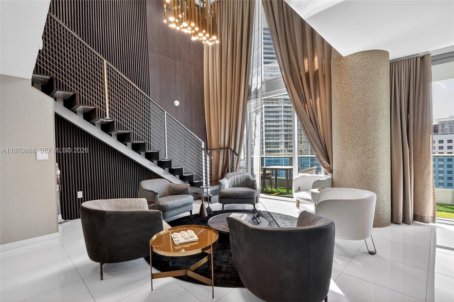 Building Photo - 200 Biscayne Boulevard Way