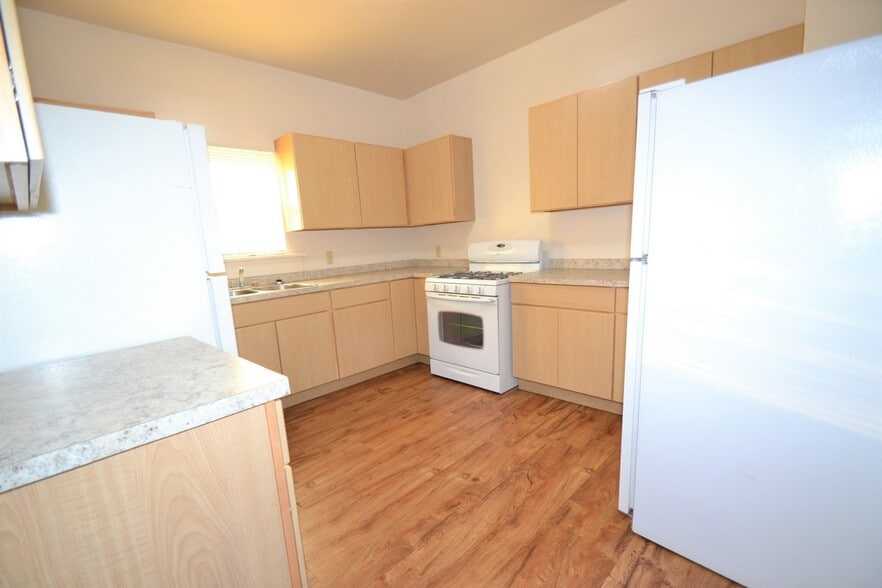 Building Photo - 547 Carroll St