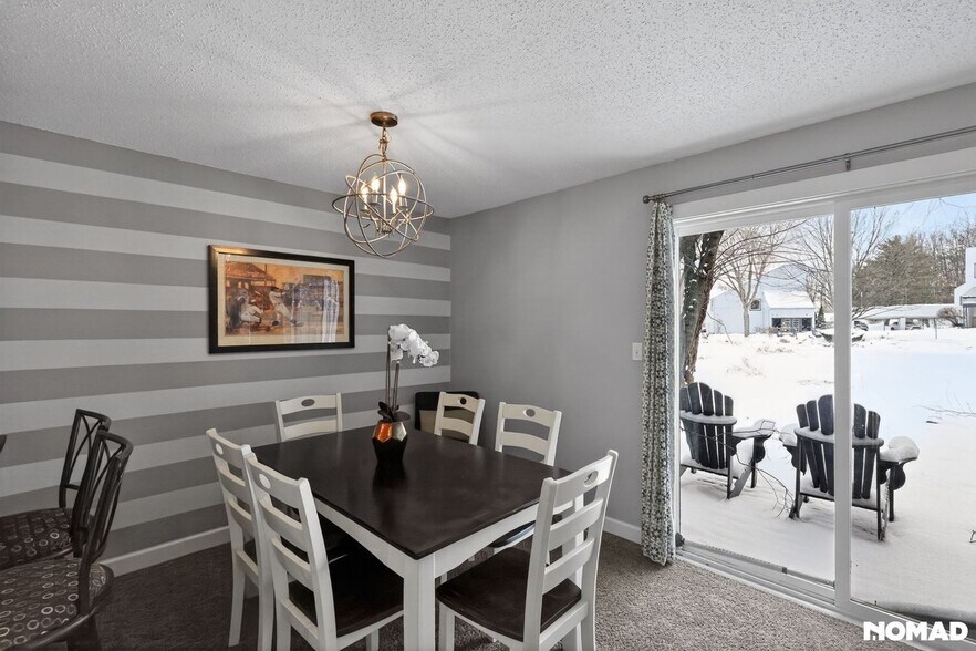 Building Photo - 18101 Stoneridge St