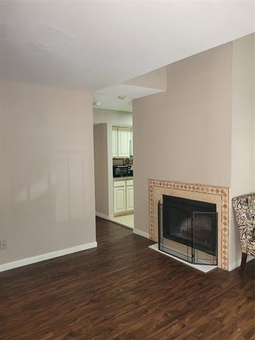 Building Photo - 2311 Balsam Dr