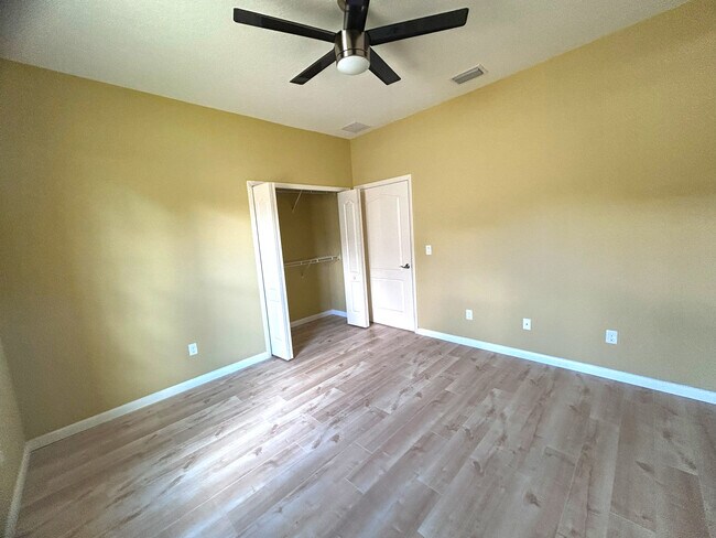 Building Photo - 3 Wilden Pl