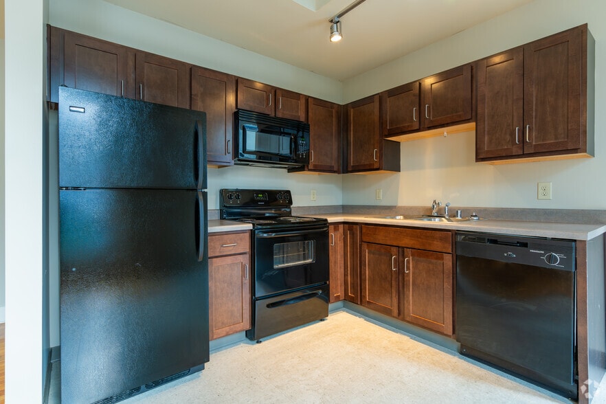 Primary Photo - Guthrie-Coke Lofts