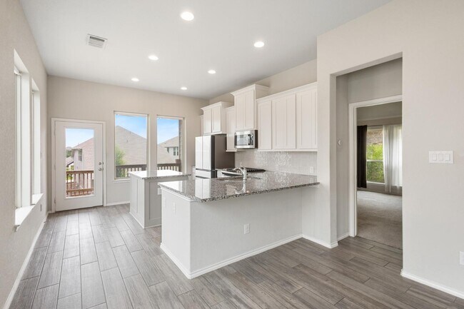 Building Photo - 2630 River Pointe