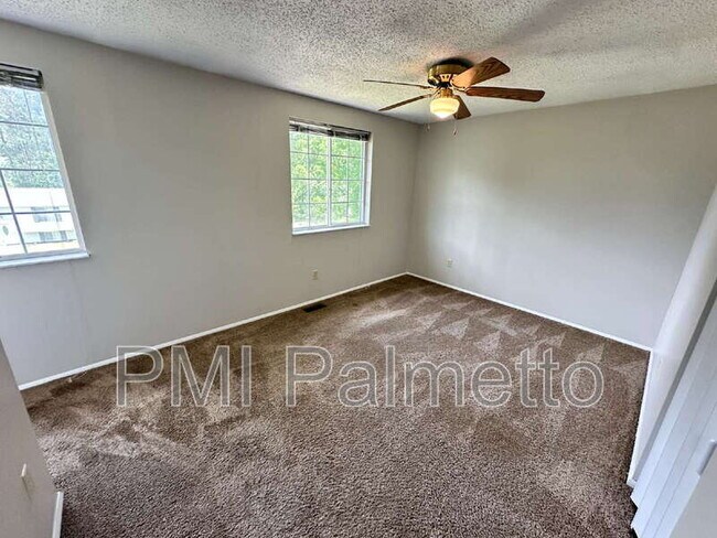 Building Photo - 154 Snow Ln