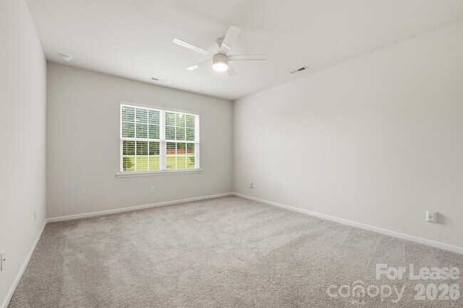 Building Photo - 162 White Apple Wy