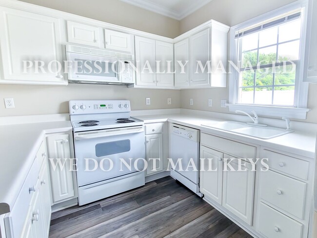 Building Photo - 161 Irene Ct