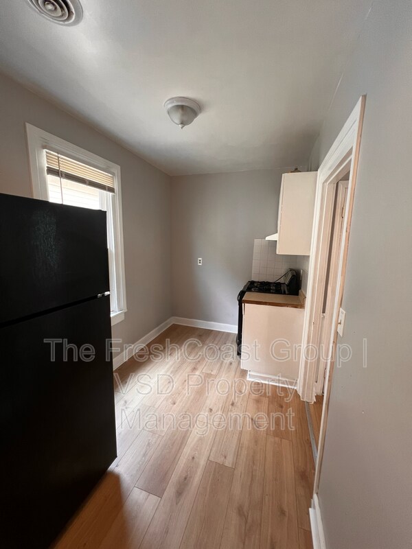 Building Photo - 3620 Walton Ave
