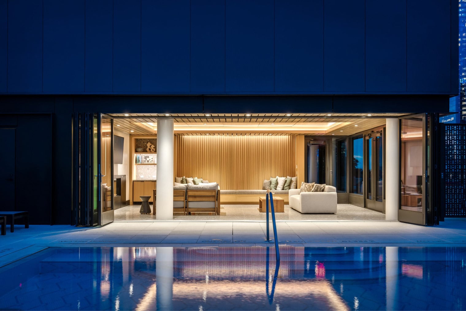 Building Photo - 243 W 28th St