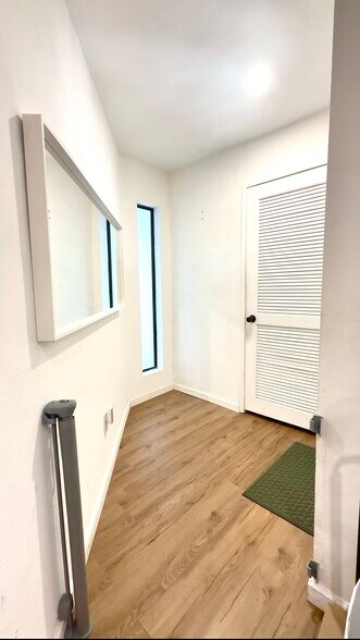 Building Photo - 7334 Quill Dr