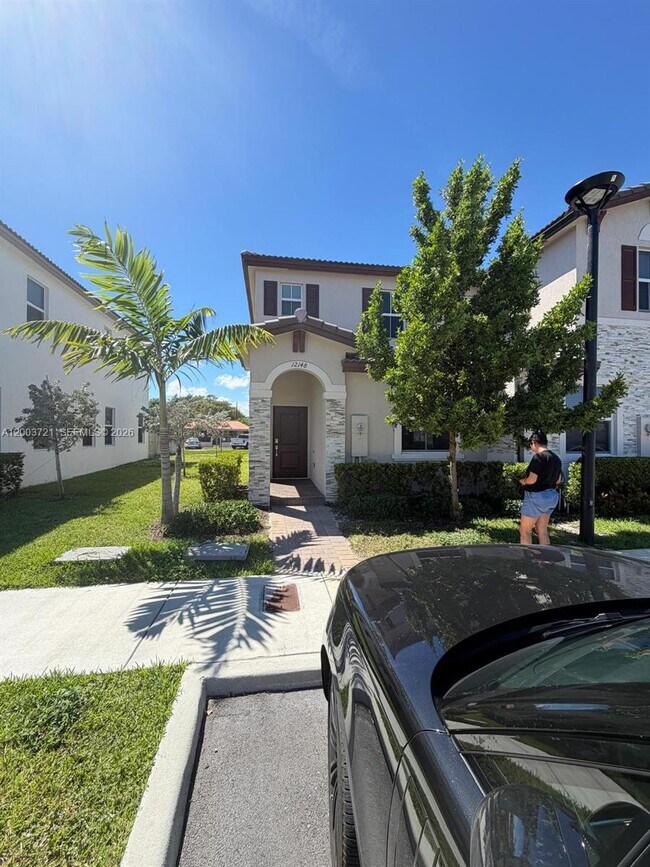 Building Photo - 12148 NW 24th Pl