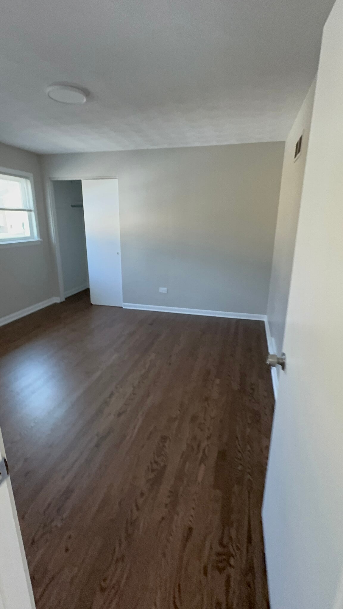 Building Photo - 124 Webb St