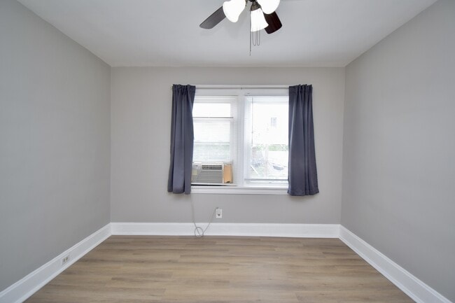 Building Photo - 3048 Taylor Ave