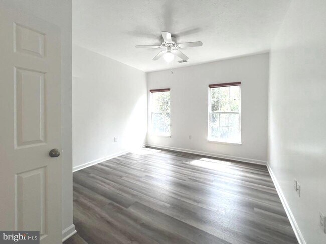 Building Photo - 2493 Amber Orchard Ct
