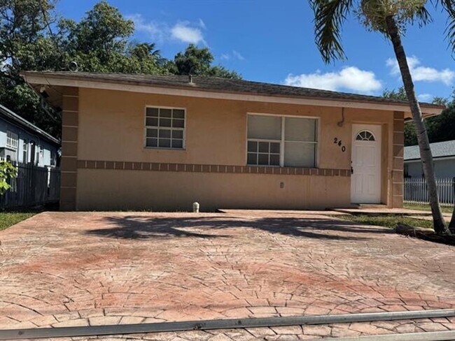 Building Photo - 240 NW 56th St