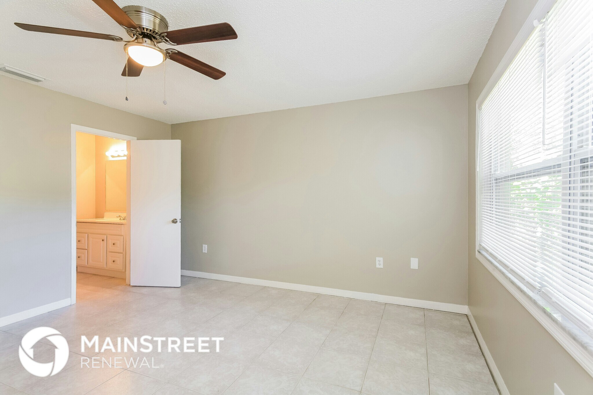 Building Photo - 12902 Spicebox Way