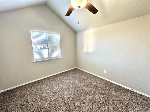 Building Photo - 2508 S Center St