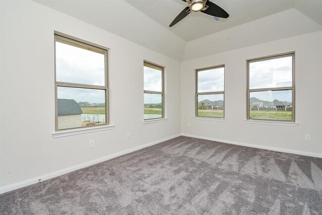 Building Photo - 923 Orange Zest Ln