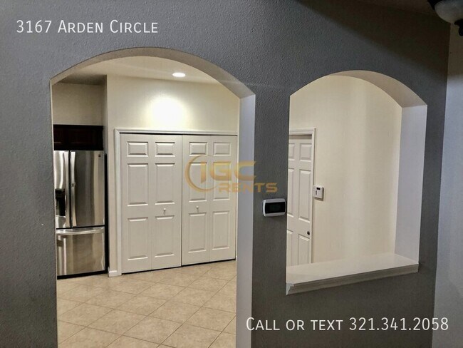Building Photo - 3167 Arden Cir