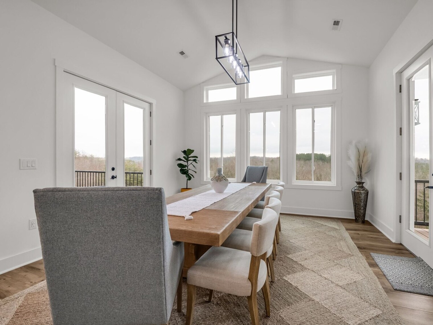 Building Photo - 198 Amberwood Pl