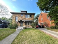 Building Photo - 1706 Hawthorne St